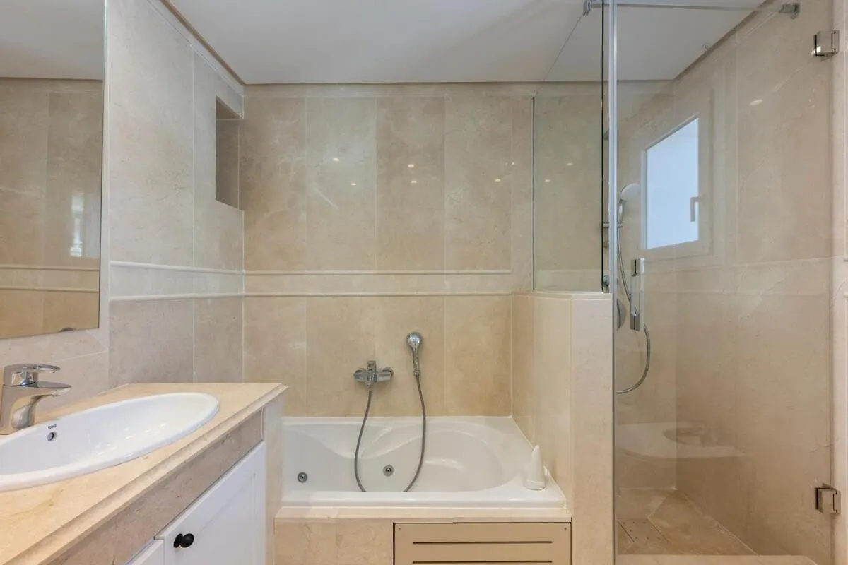 Elegant Duplex Penthouse With Sea And Mountain Views Apartment Marbella Spain