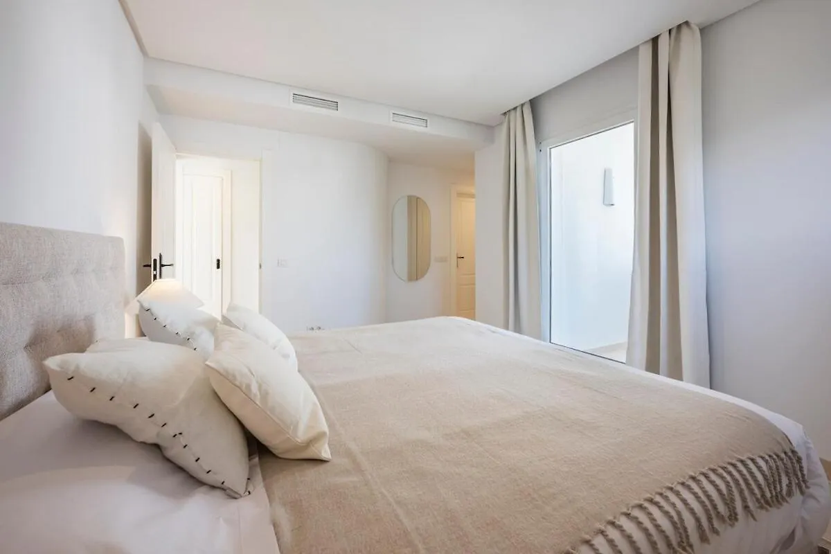 Elegant Duplex Penthouse With Sea And Mountain Views Apartment Marbella Spain