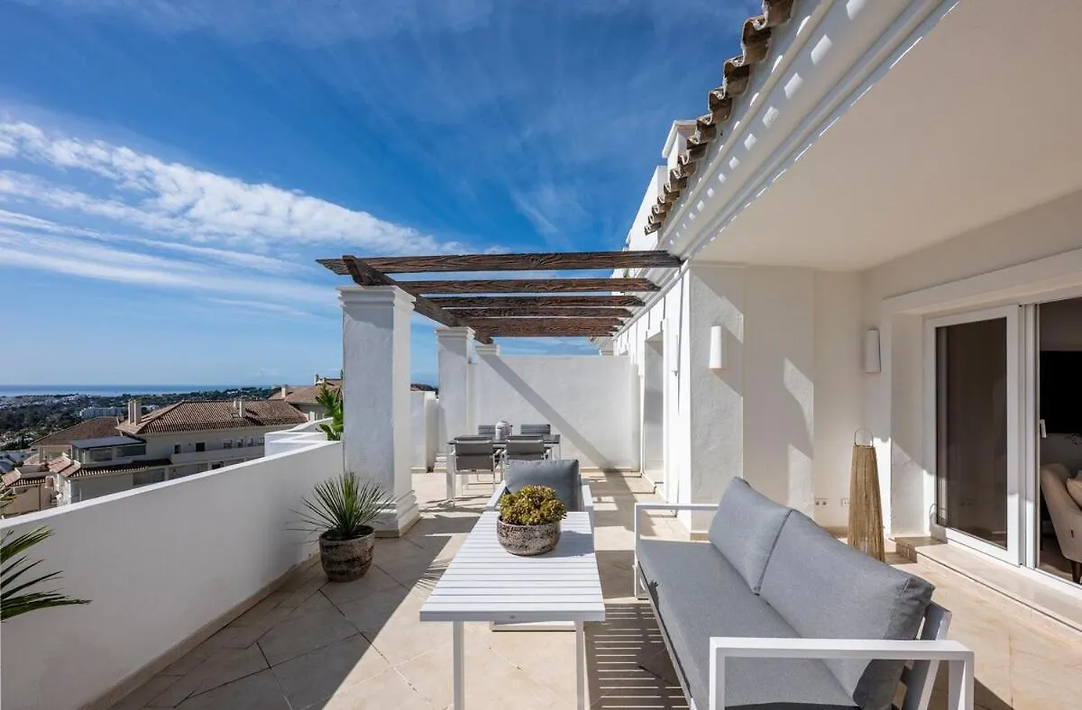 Elegant Duplex Penthouse With Sea And Mountain Views Apartment Marbella