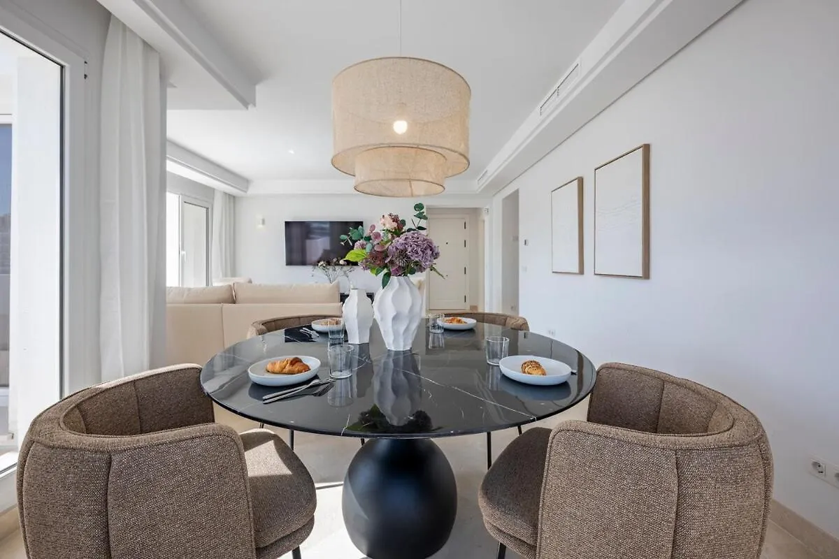Elegant Duplex Penthouse With Sea And Mountain Views Apartment Marbella Spain