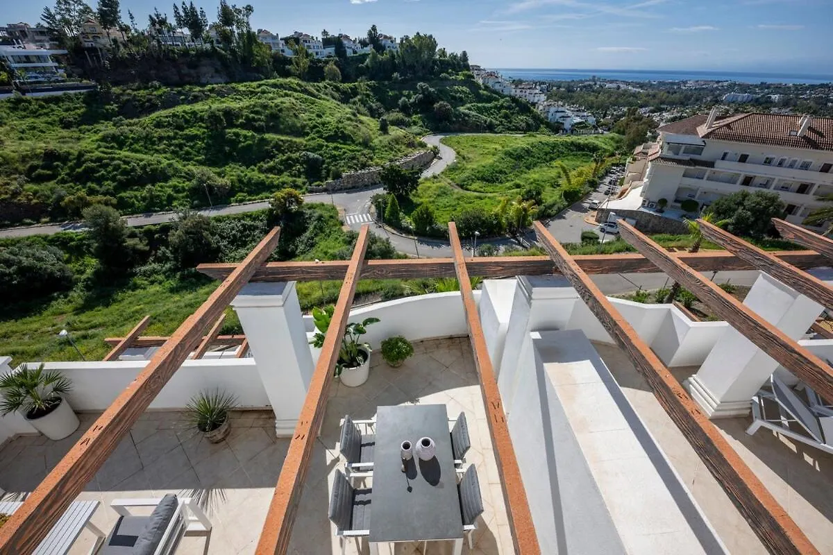 Elegant Duplex Penthouse With Sea And Mountain Views Apartment Marbella